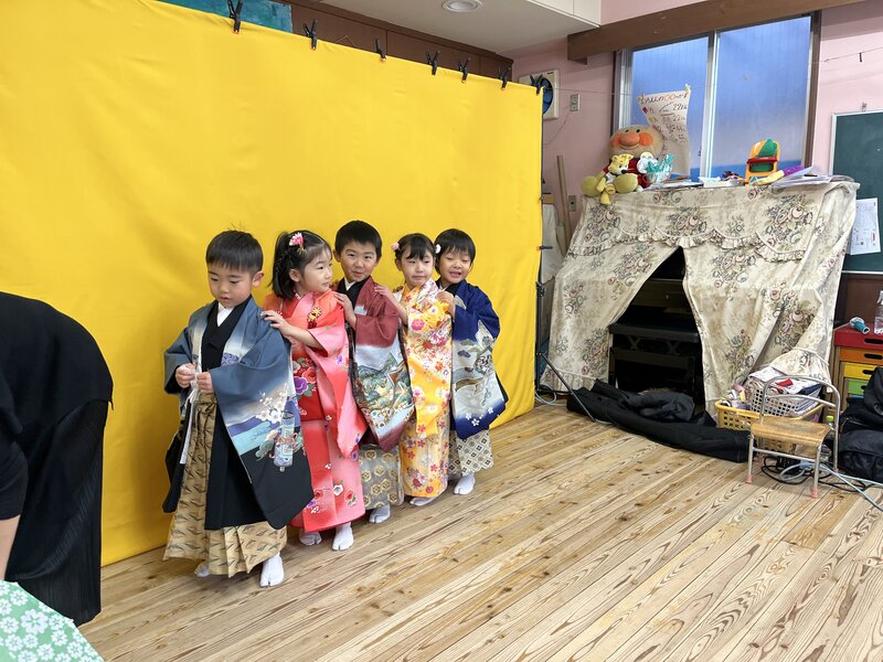 Children wearing traditional Japanese kimono